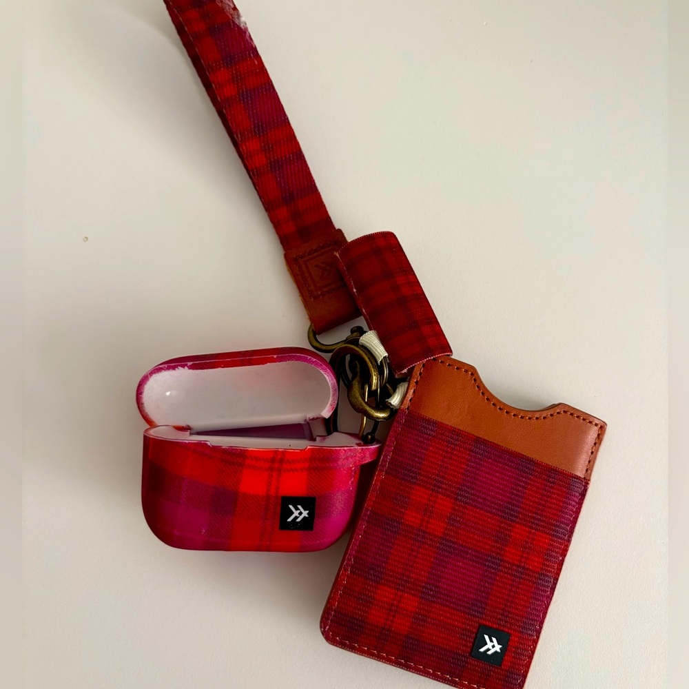 ♣️THREAD- Bundle of Wrist Lanyard, Wallet, Lip Balm Holder and AirPod Pro Max